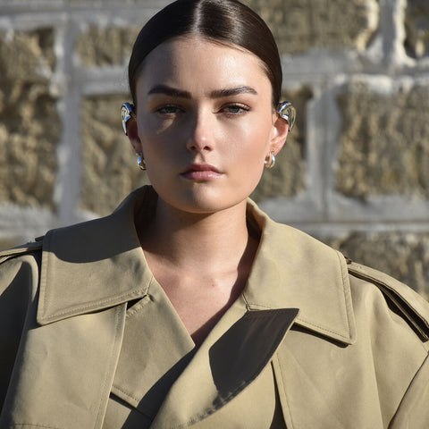 Culturesse Hanako Sculpture Ear Cuff (Silver Single Piece)