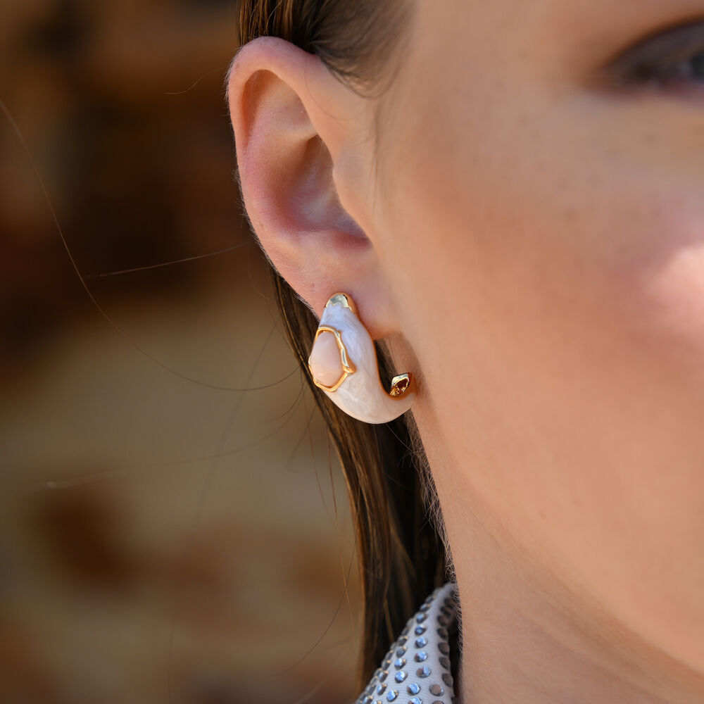 Culturesse Lafayette Enamel Croissant C Hoop Earrings (Cream)