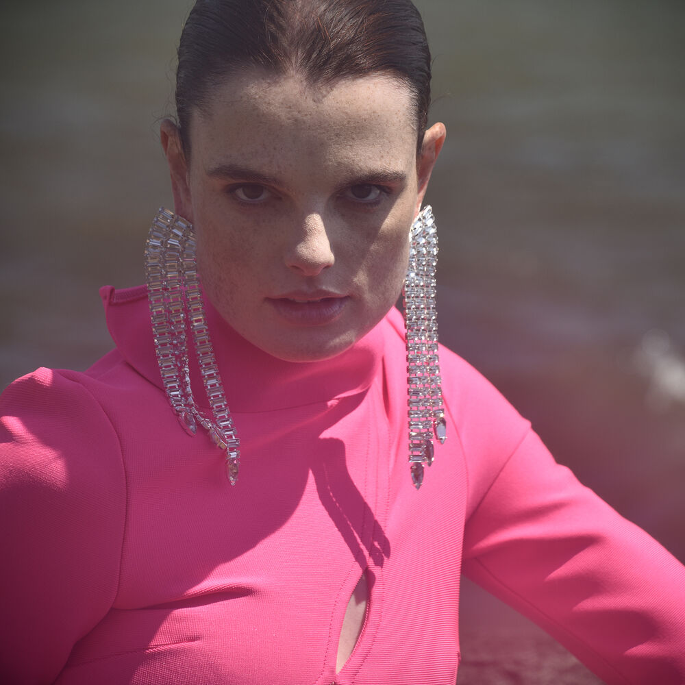 Culturesse Eureka Catwalk Statement Earrings (Oversized)