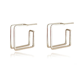 Culturesse Finley Sculpture Frame Earrings (Silver)