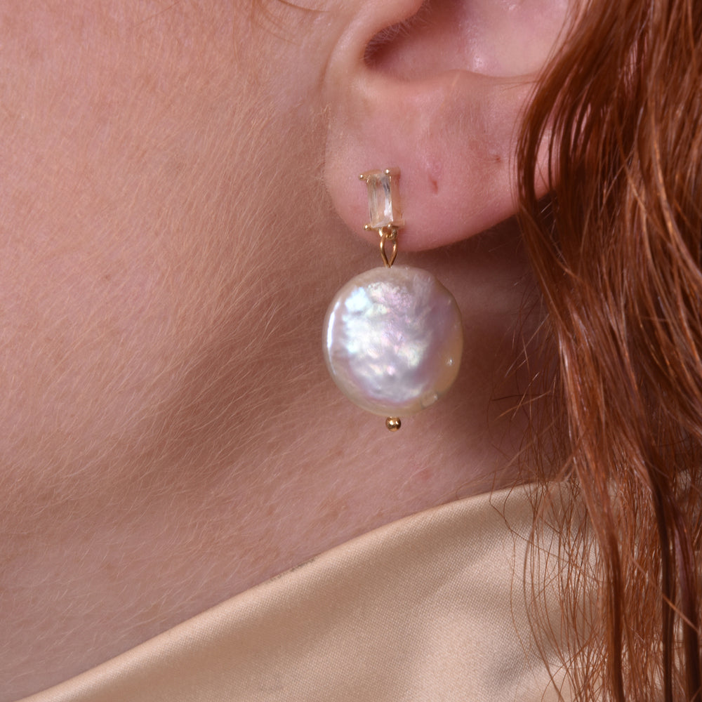 Culturesse Aura Freshwater Pearl Drop Earrings