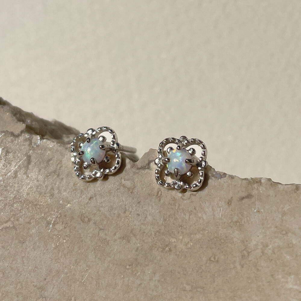 Culturesse Aeliana Dainty Opal Stud Earrings (Silver)