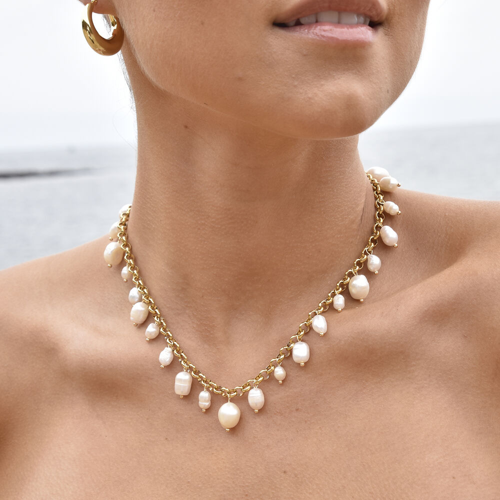 Culturesse Zoya Full Pearl Chain Necklace / Choker