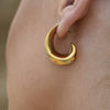 Culturesse Damaris Chunky Curve Earrings (Gold)