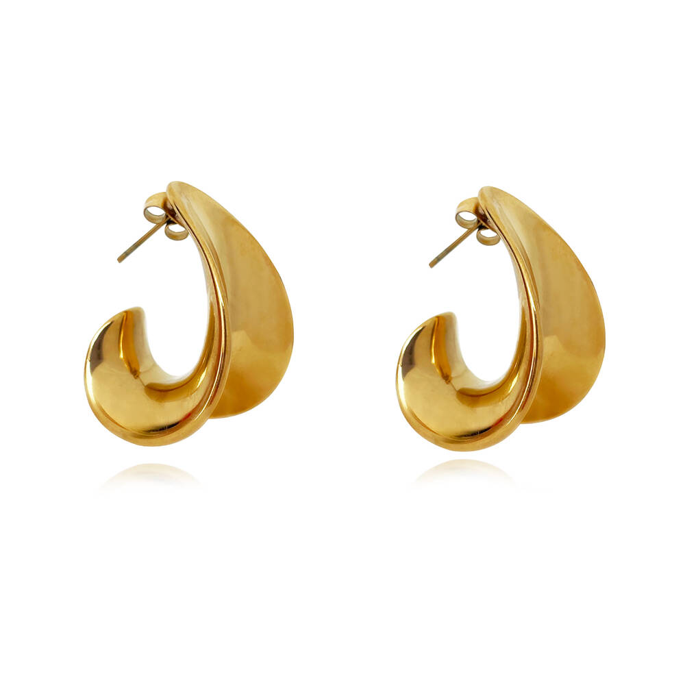 Culturesse Damaris Chunky Curve Earrings (Gold)