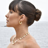 Culturesse Avalynn Classic Hoop Earrings (Gold)