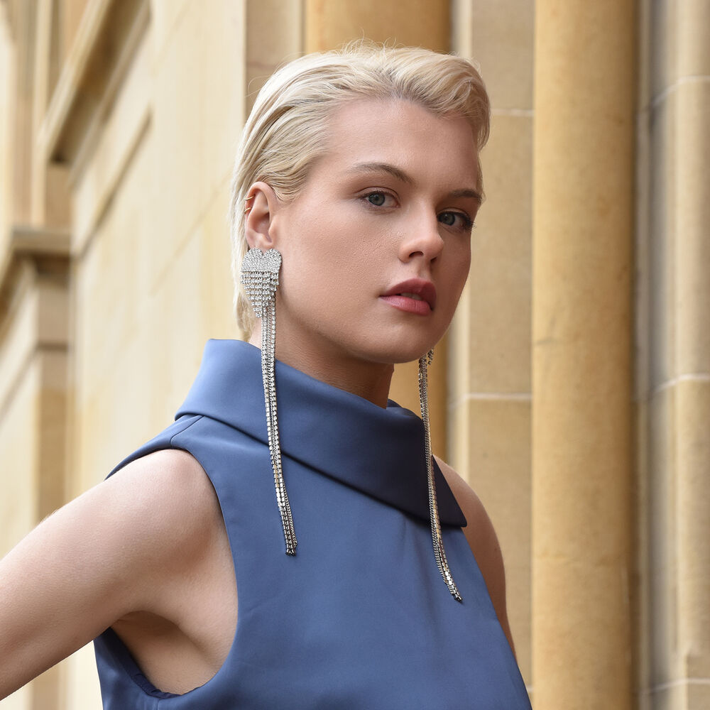 Culturesse Bronte Catwalk Long Drop Earrings