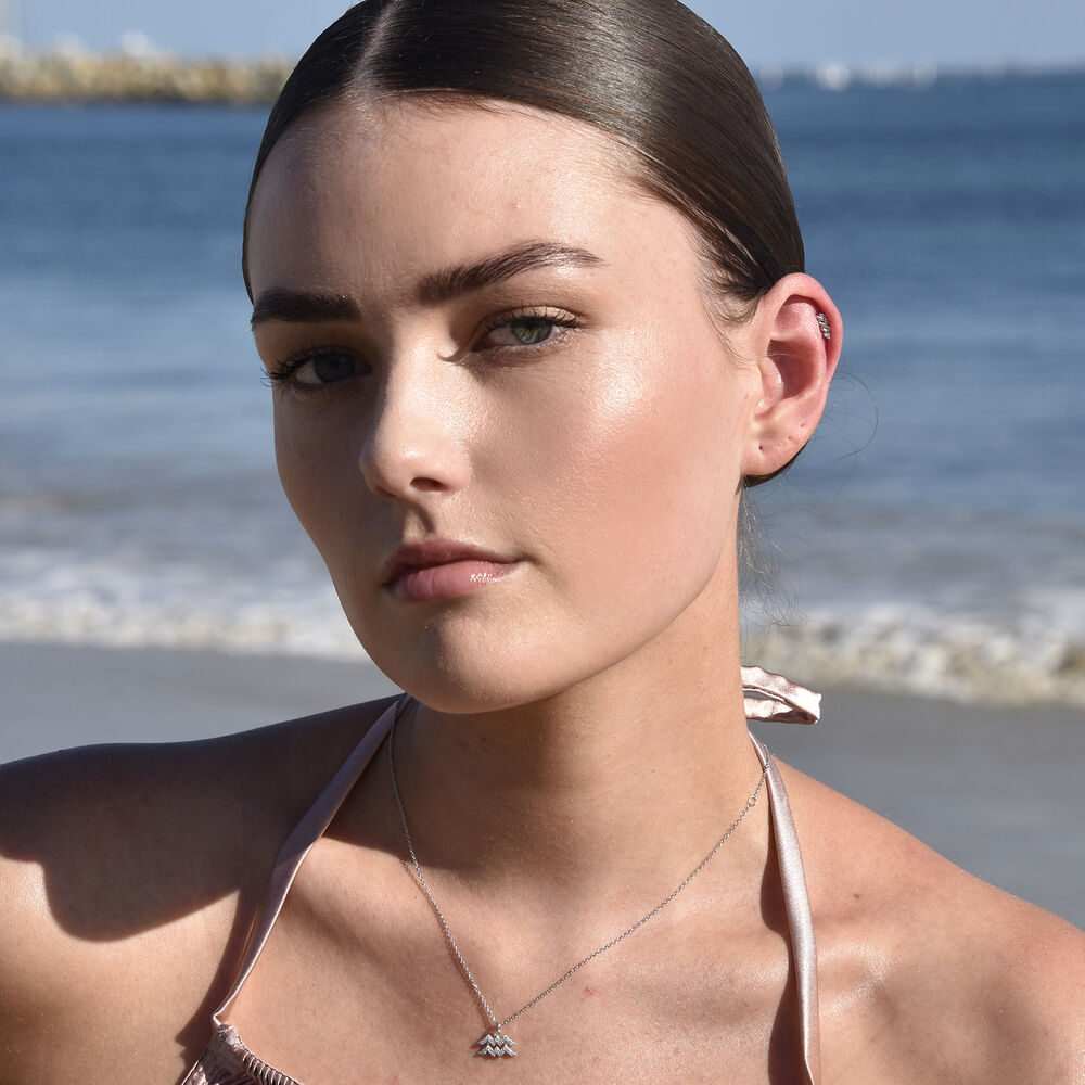 Culturesse Aquarius Helix Screw Back Earring (Silver Single Piece)