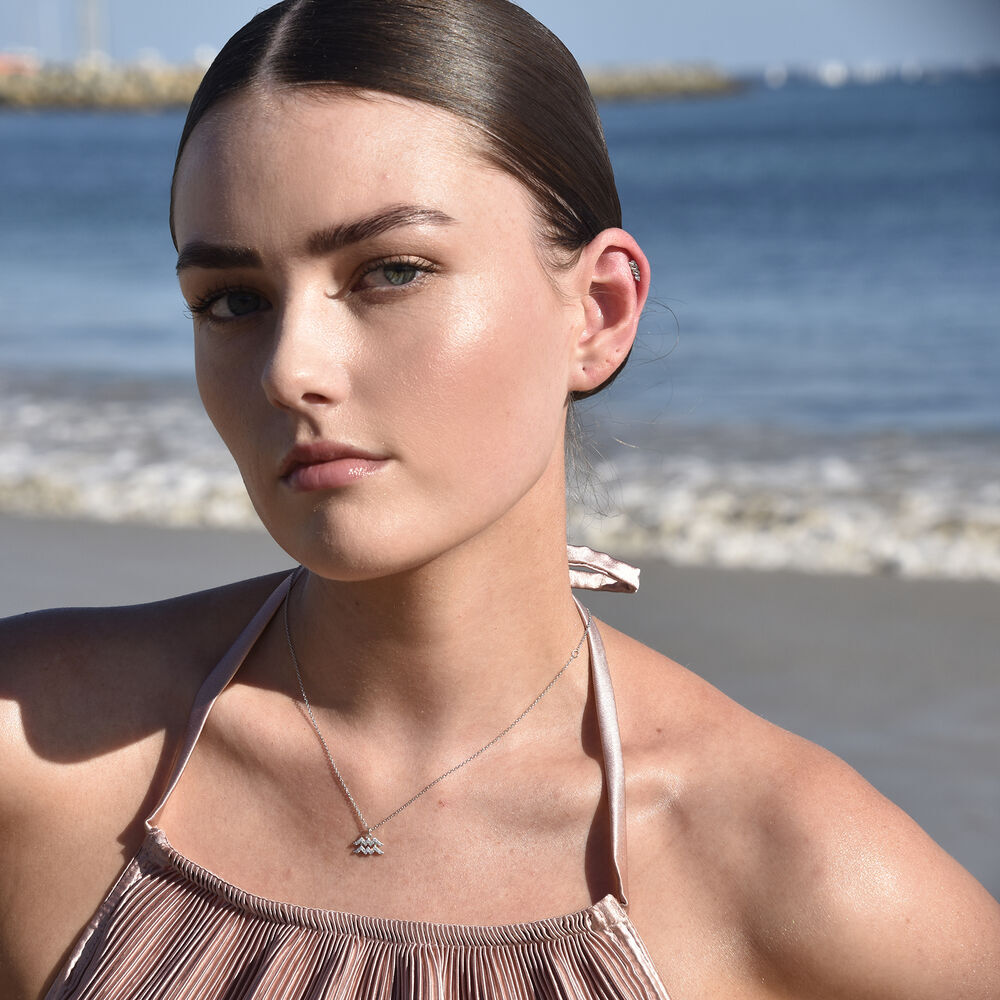 Culturesse Aquarius Helix Screw Back Earring (Silver Single Piece)