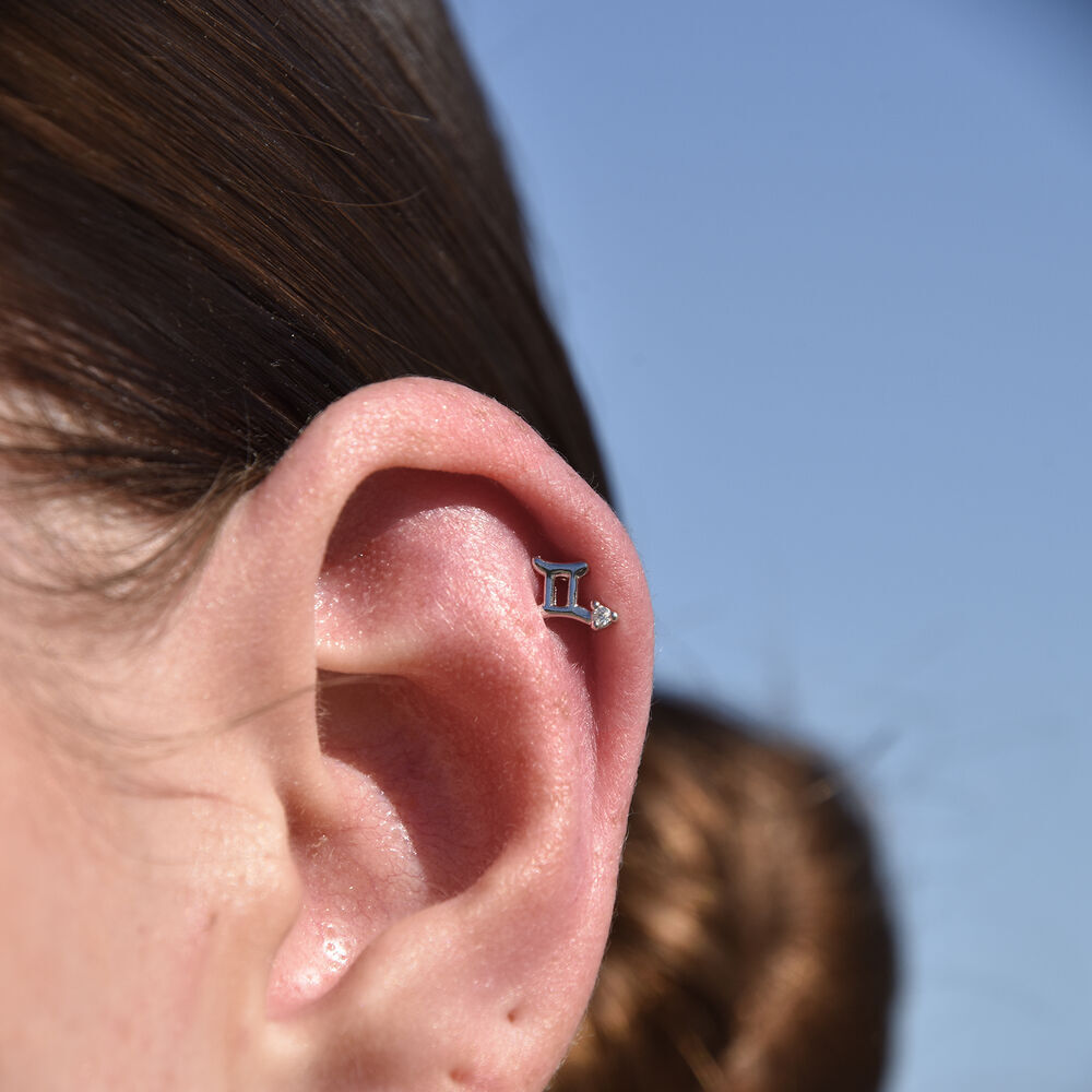 Culturesse Gemini Helix Screw Back Earring (Silver Single Piece)