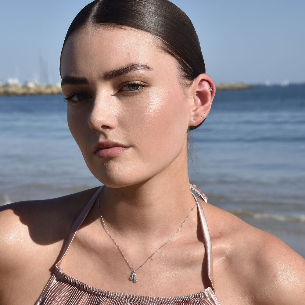 Culturesse Leo Helix Screw Back Earring (Silver Single Piece)