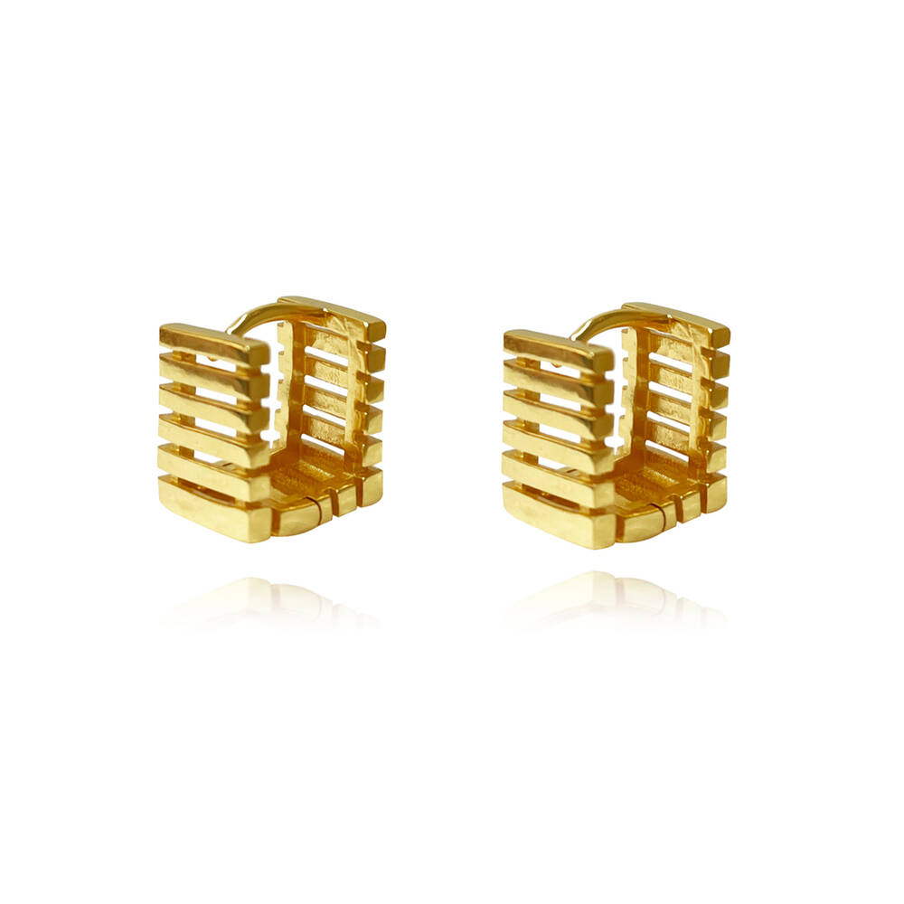 Culturesse Zoie Artsy Cube Huggie Earrings (Gold)