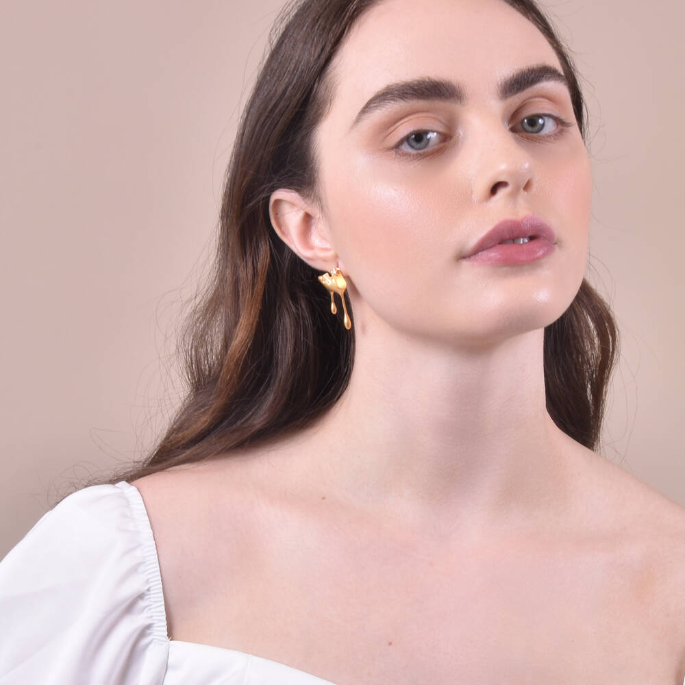 Culturesse Honey Dripping Mismatching Earrings