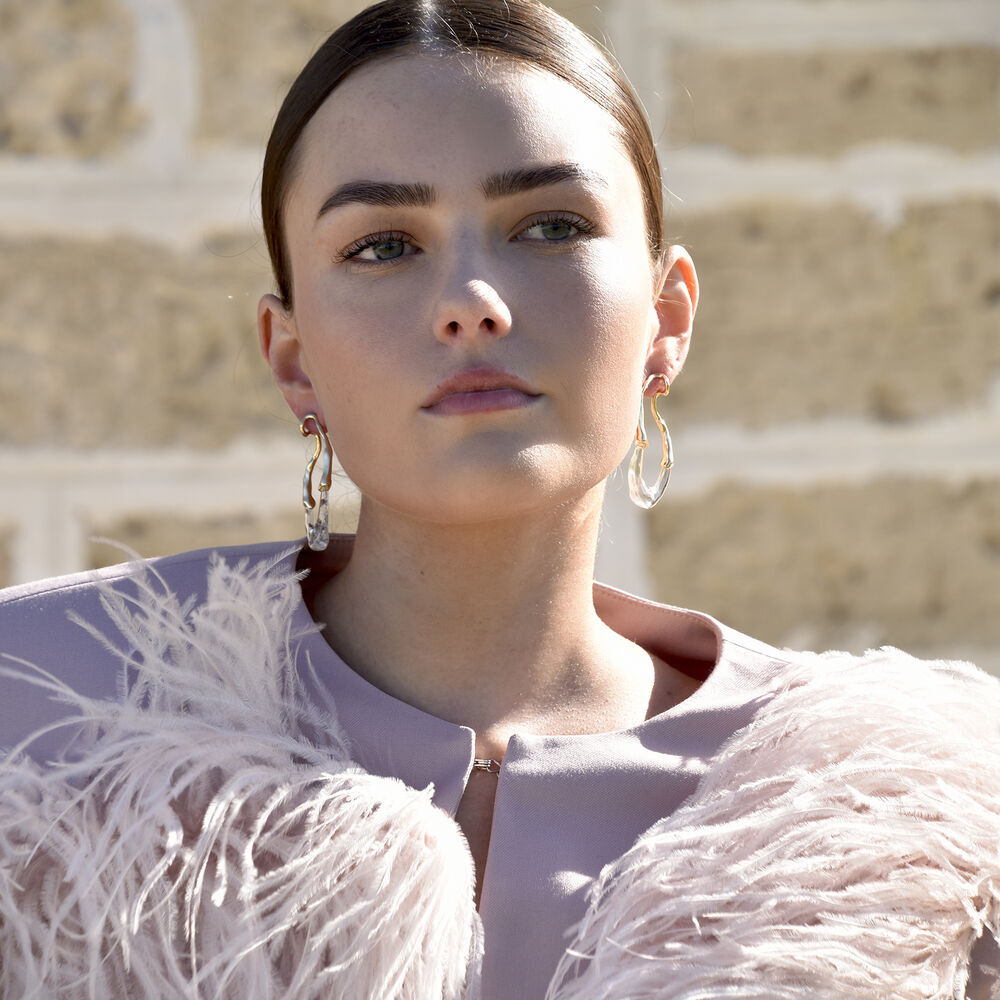 Culturesse Vanora Two Tone Fluid Loop Earrings