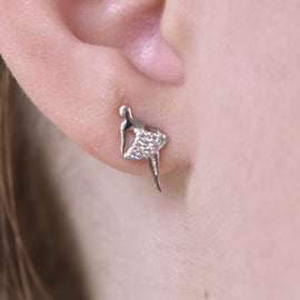 Culturesse Little Dancer Dainy Stud Earrings