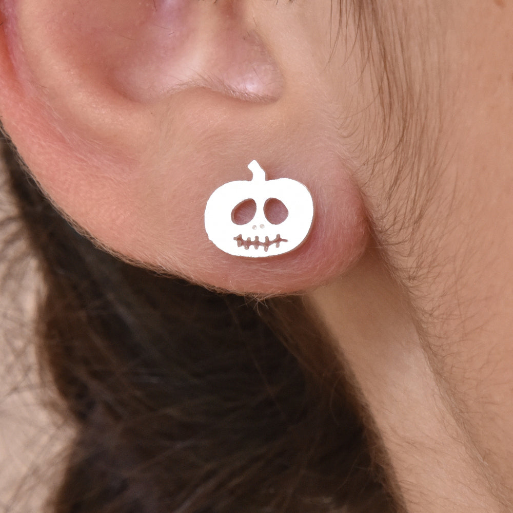 Culturesse Trick Or Treat Halloween Mismatching Earrings