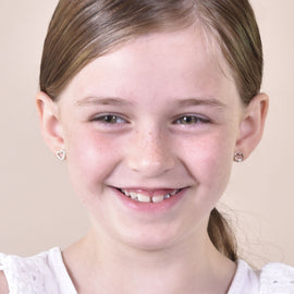 Culturesse Little Heart Dainy Stud Earrings