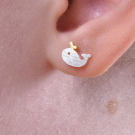 Culturesse Whitney The Whale Earrings