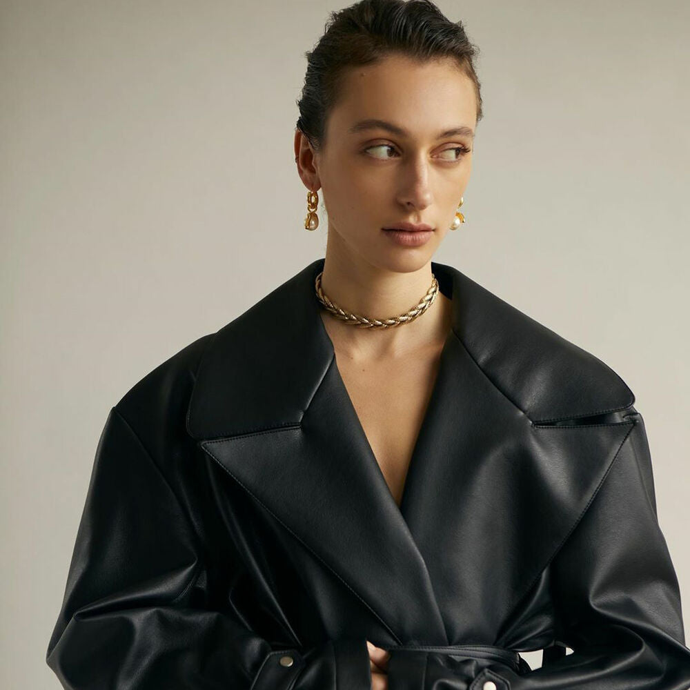 Culturesse Darlene Contemporary Pearl Art Earrings