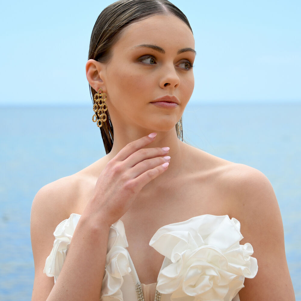 Culturesse Lenore Sculptured Loop Mesh Earrings (Gold)