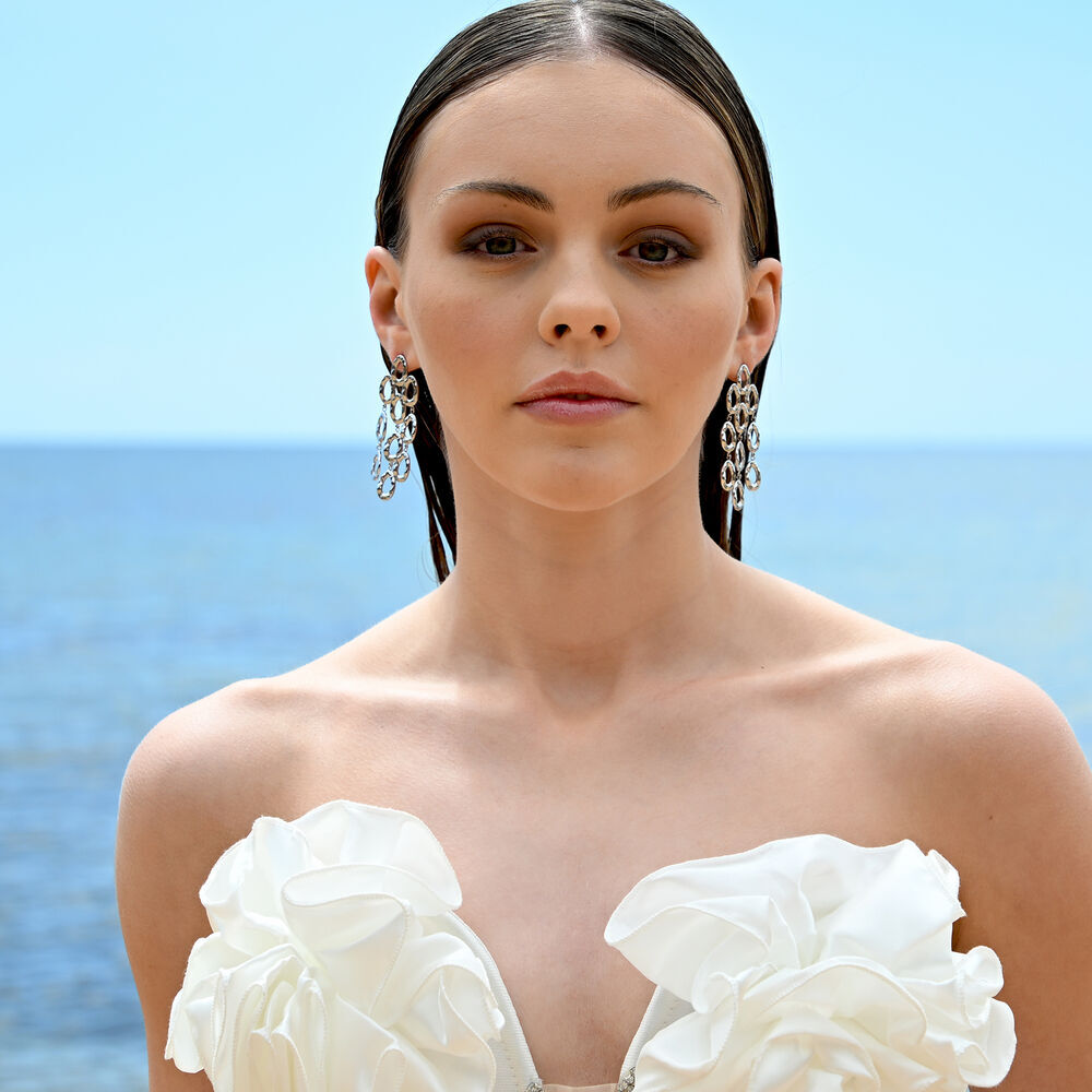 Culturesse Lenore Sculptured Loop Mesh Earrings (Silver)