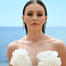 Culturesse Lenore Sculptured Loop Mesh Earrings (Silver)