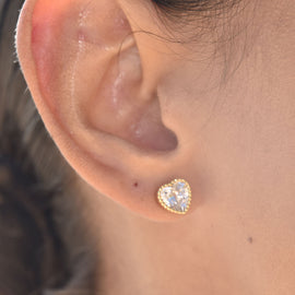 Culturesse Avila Zircon Love Heart Earrings (Gold)