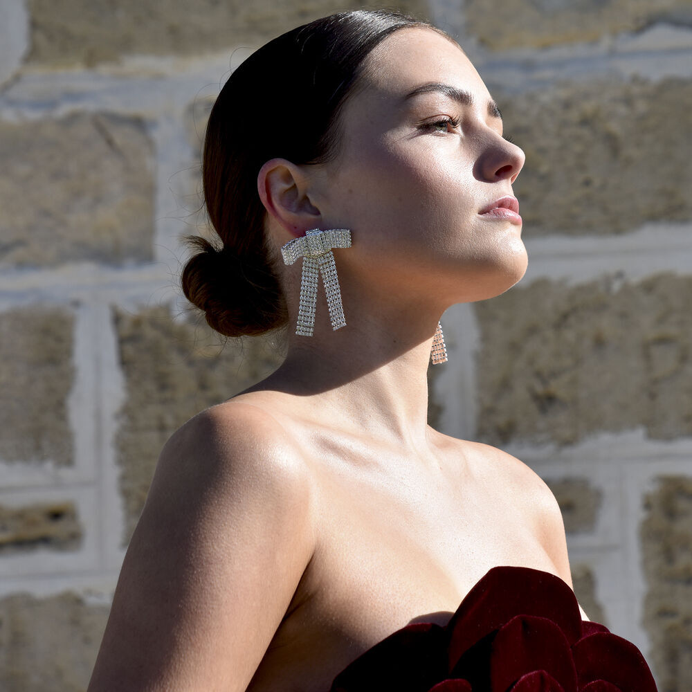 Culturesse Irvine Silver Bow Tie Earrings