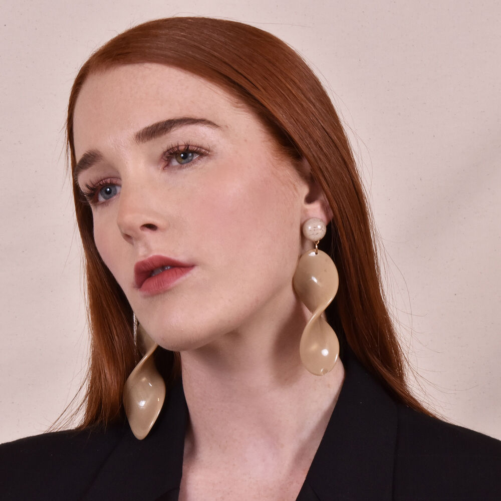 Culturesse Trinette Modern Twist Earrings