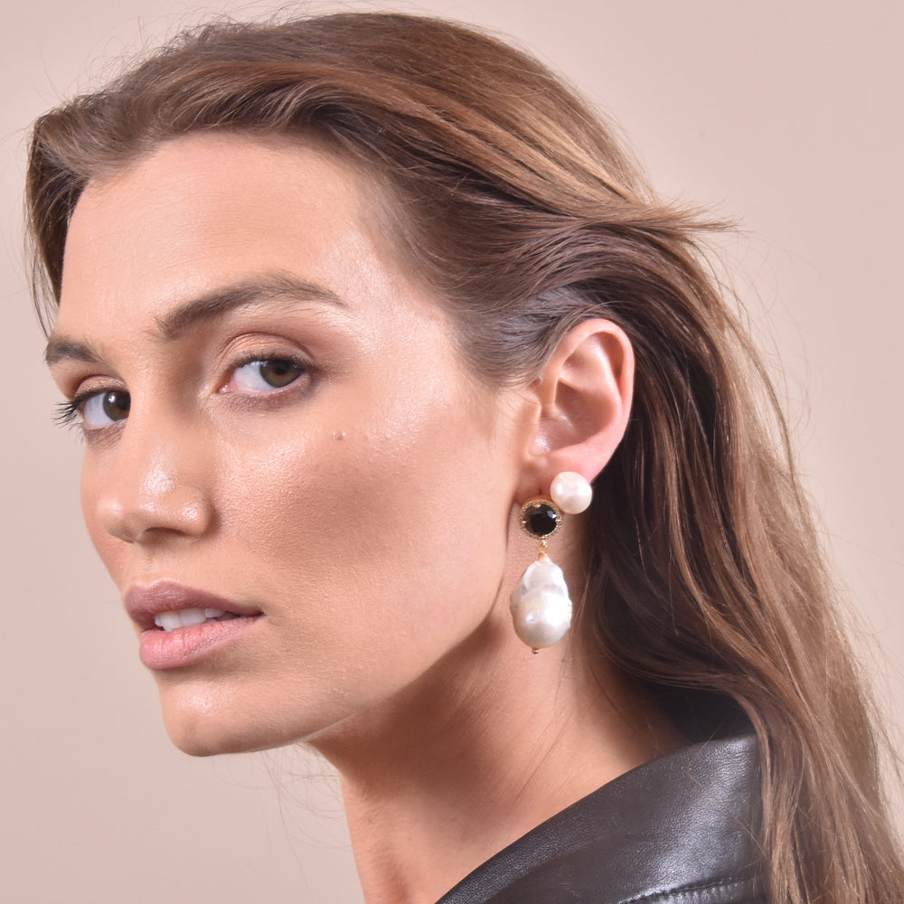 Culturesse Jacquelyn 24K Luxury Baroque Pearl Earrings