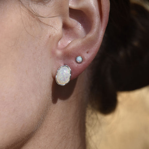 Culturesse Lue Dainty Opal Stud Earrings (Silver)