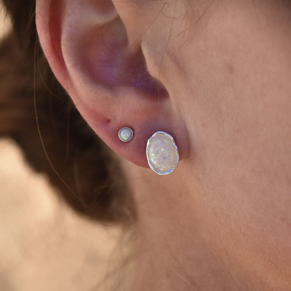 Culturesse Lue Dainty Opal Stud Earrings (Silver)