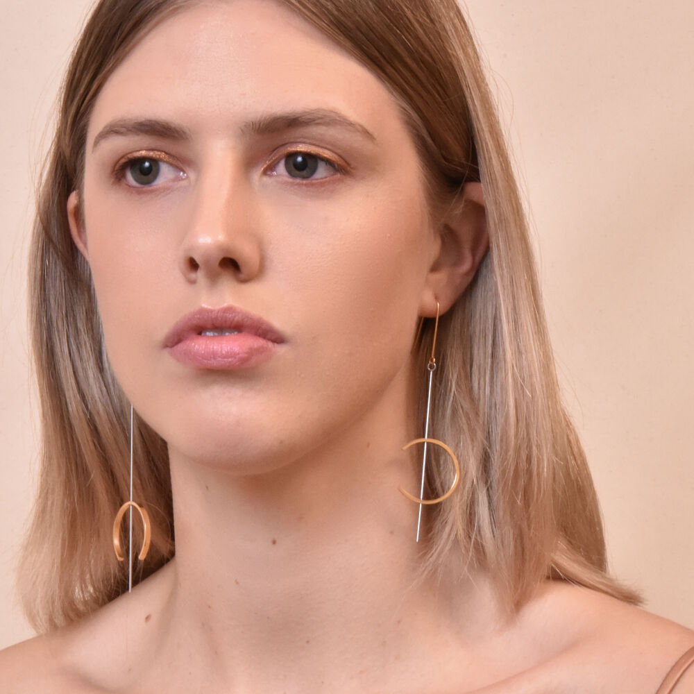 Culturesse Helene Line Art Drop Earrings