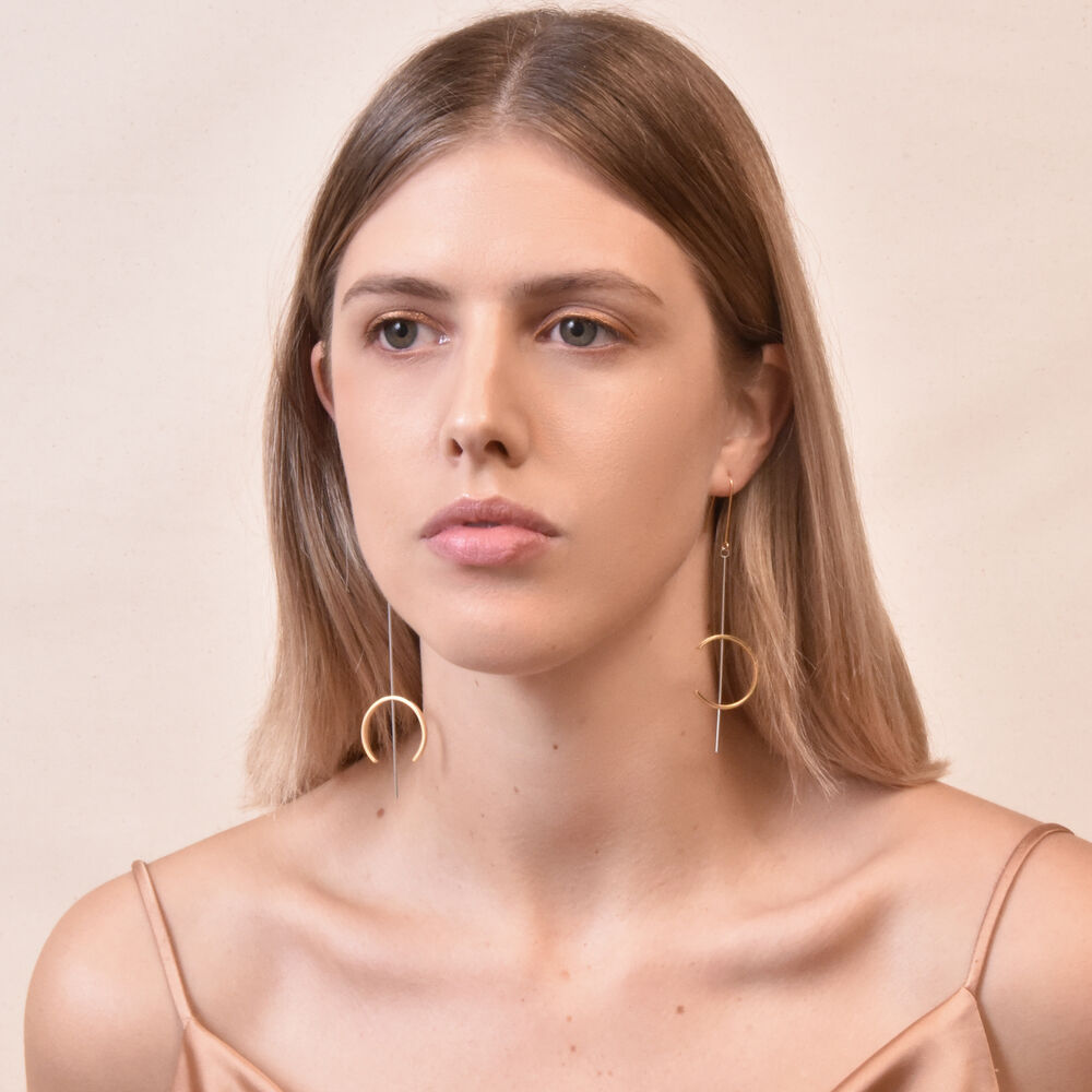 Culturesse Helene Line Art Drop Earrings