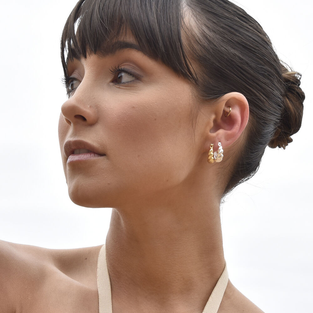 Culturesse Davina Croissant Hoop Earrings (Gold Vermeil)