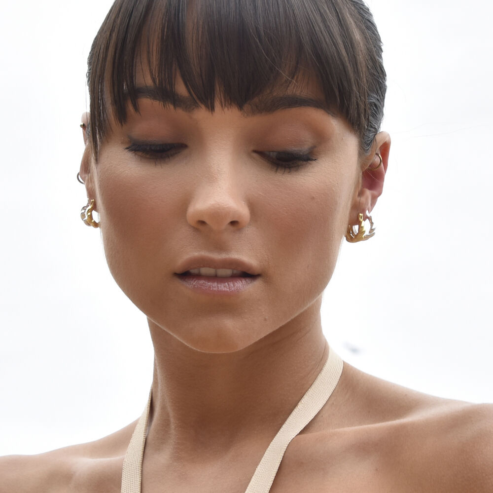 Culturesse Davina Croissant Hoop Earrings (Gold Vermeil)