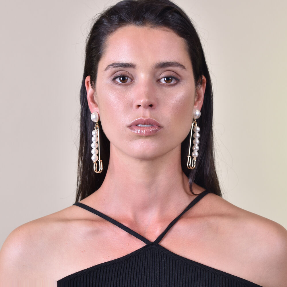 Culturesse Lilou Pearl Pin Statement Earrings