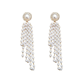Culturesse Gwen Vintage Pearly Tassel Earrings