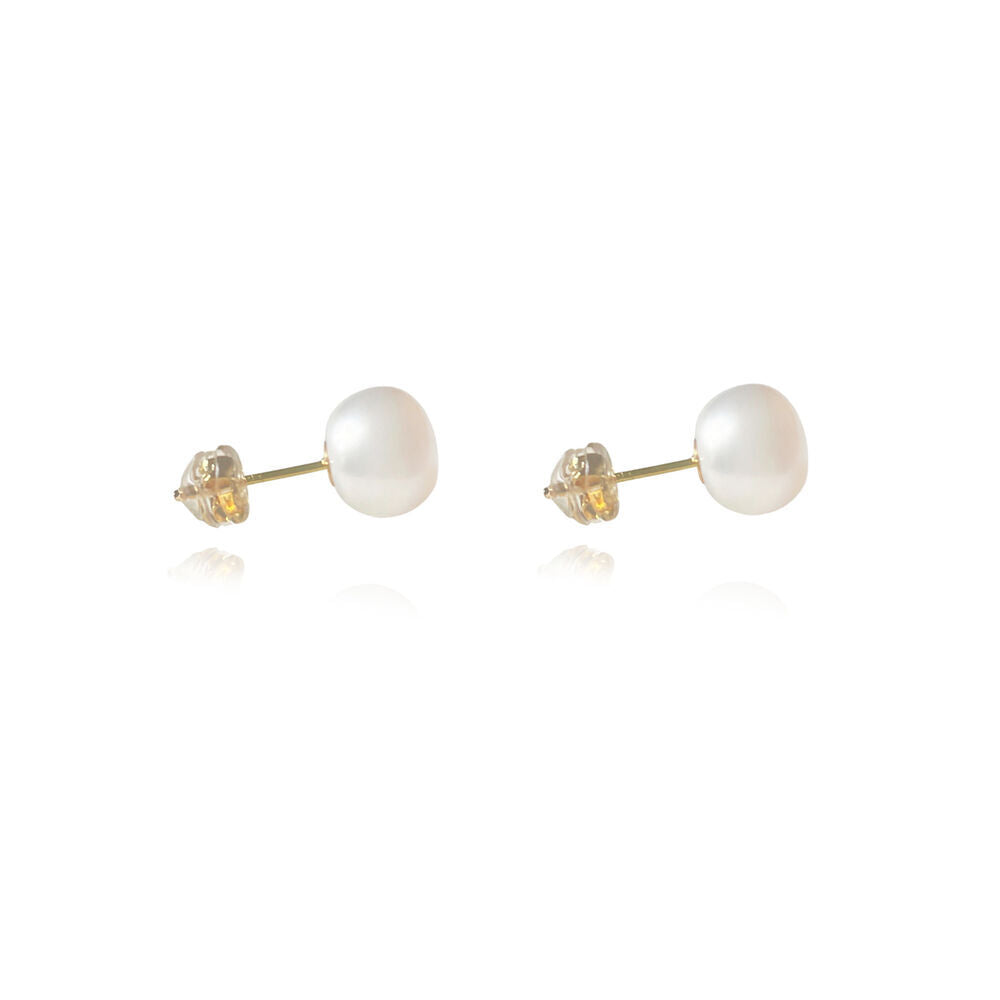 Culturesse Ora Freshwater Pearl Stud Earrings (Gold Posts)
