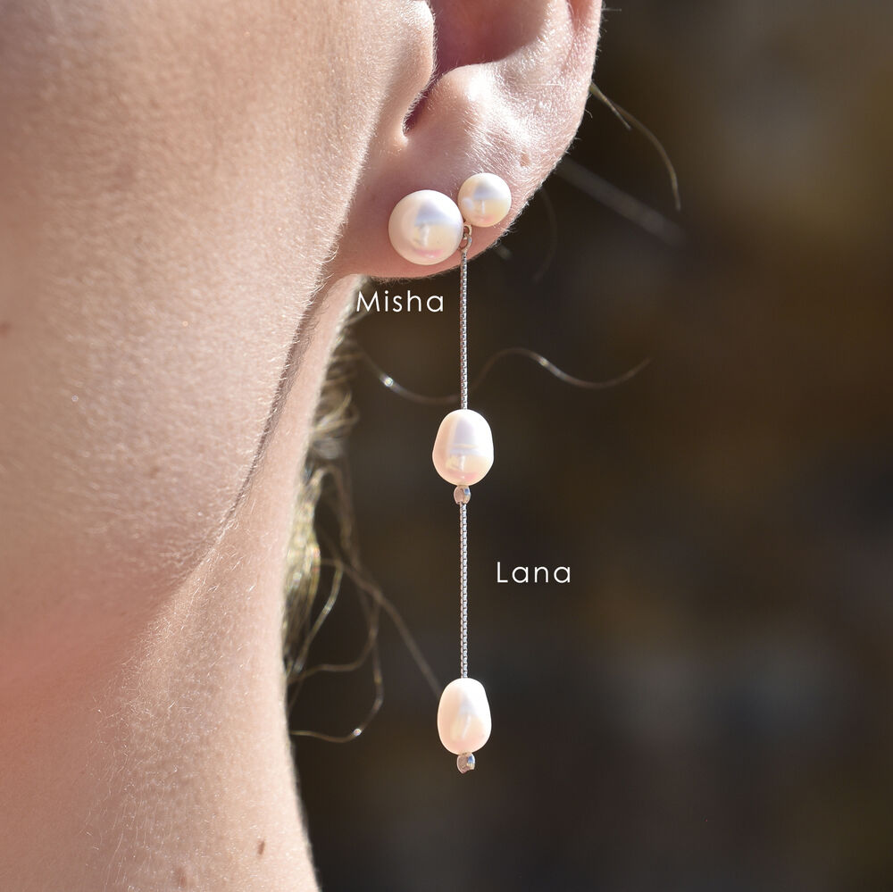 Culturesse Misha Freshwater Pearl Stud Earrings