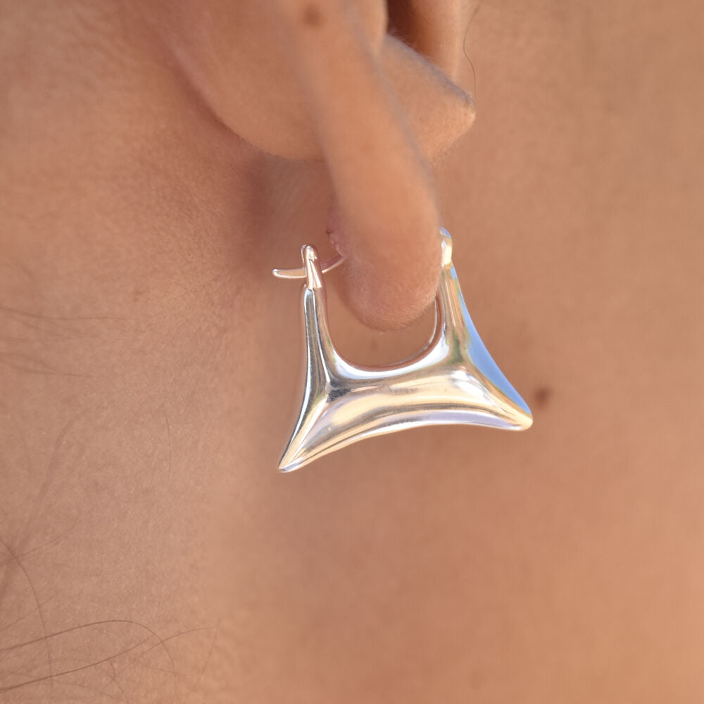 Culturesse Carter Artsy Silver Bag Earrings