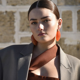 Culturesse Raya Bold Arc Resin Drop Earrings (Sunset Peach)