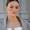 Culturesse Kahlo Ribbed Crescent Hoop Earrings (Gold)