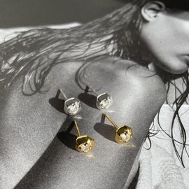 Culturesse Suvi Artsy Rocky Stud Earrings (Gold Vermeil)