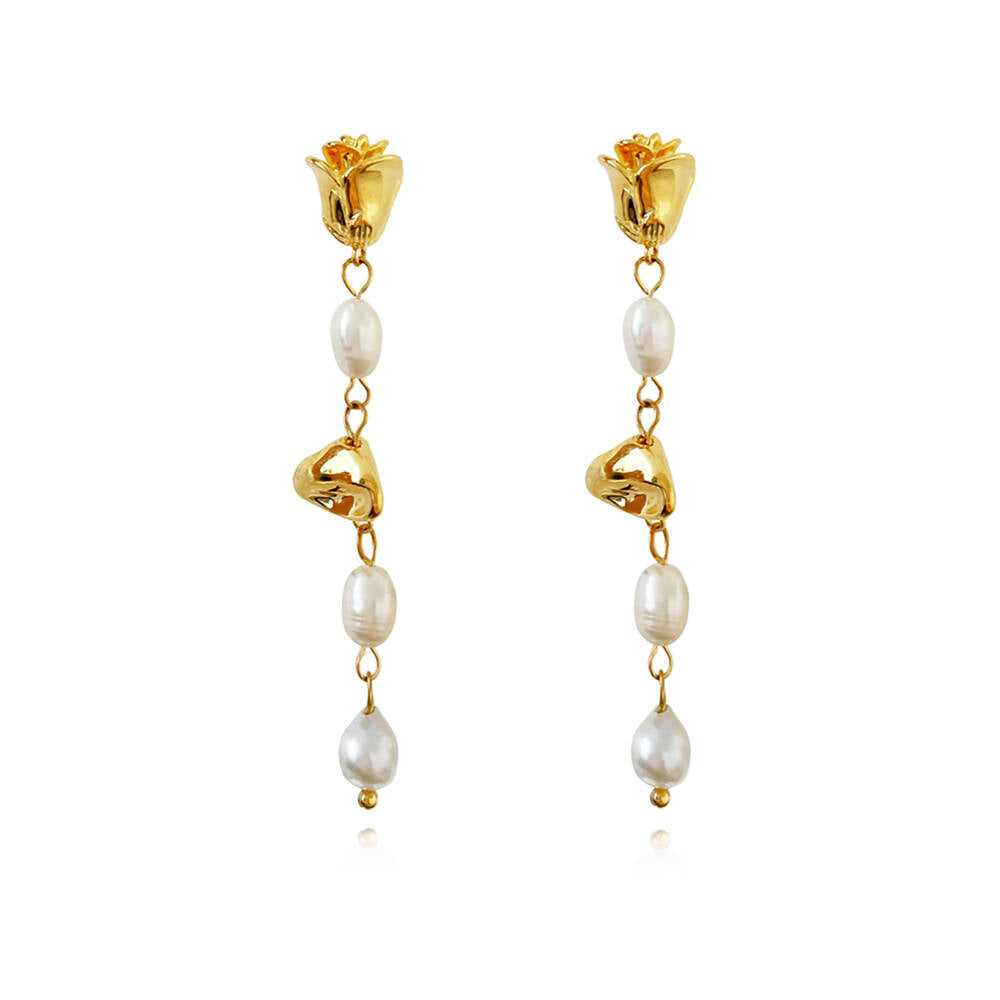 Culturesse Apri Aesthetic Rose Pearl Drop Earrings (Gold)