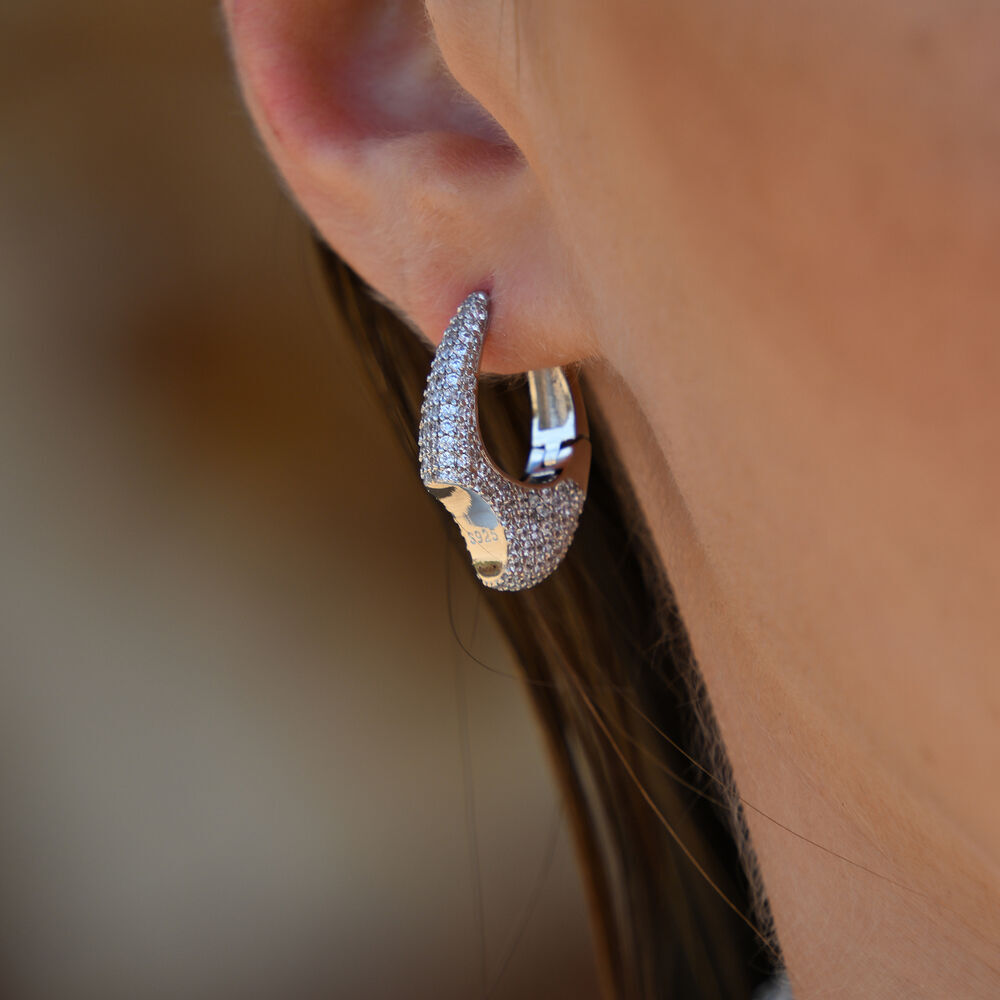 Culturesse Marlowe Artisan Shard-Edge Diamante Huggie Earrings (Silver)