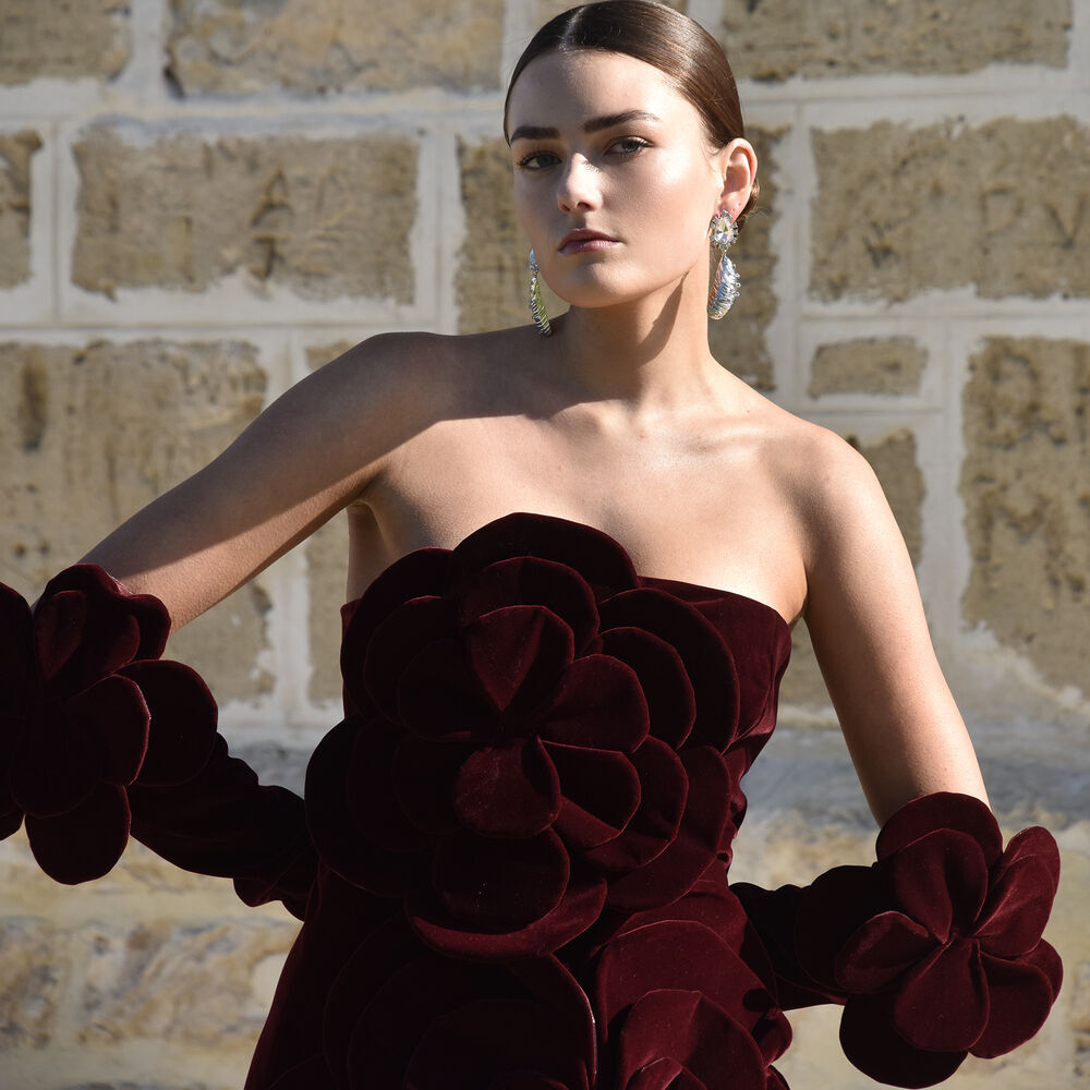 Culturesse Reva Shell Sparkle Earrings