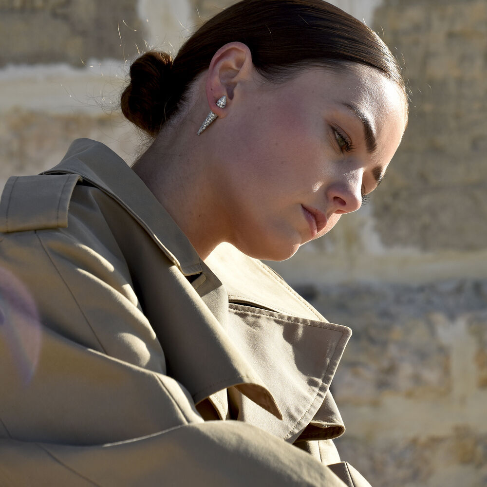 Culturesse Austen Diamante Thorn Earrings