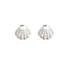 Culturesse Cami Shell Screwback Earrings