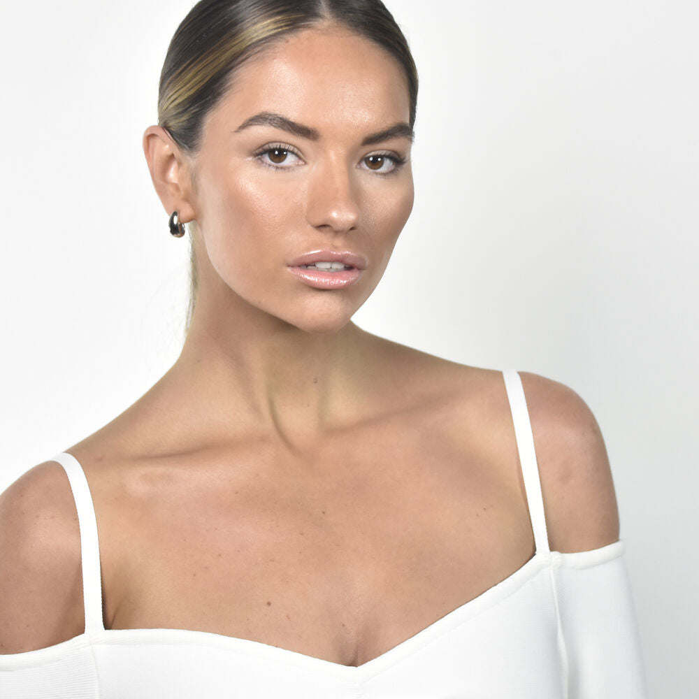 Culturesse Elea Modern Teardrop Earrings (Silver)